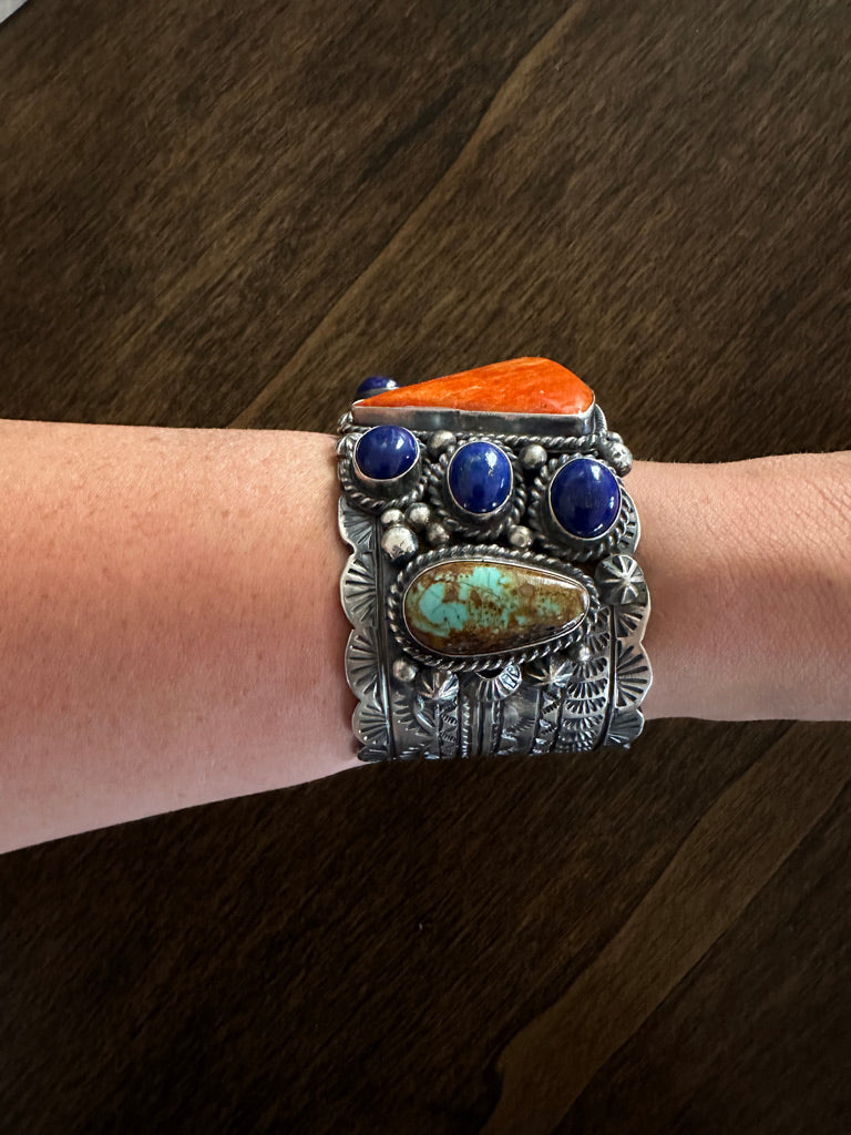 Kathleen Yazzi Spiny Oyster Blue Lapis Kingman Bracelet