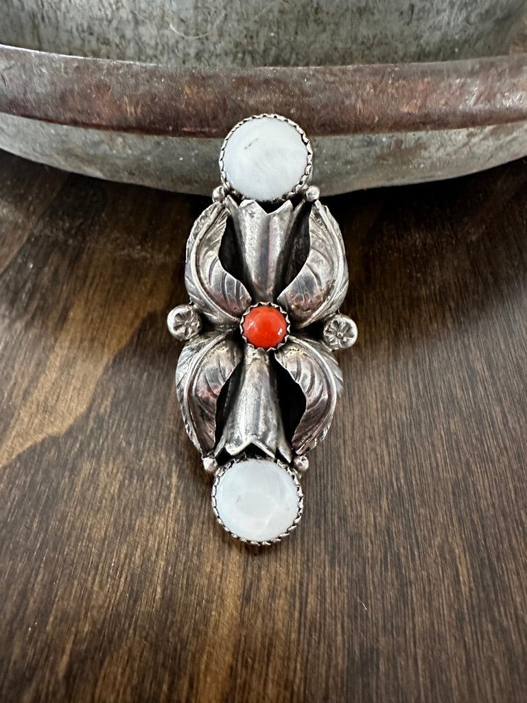 Vintage Mother of Pearl Coral Ring
